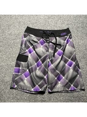 Nike 6.0 Swim Shorts Youth Boys 4 Plaid Boardshorts Skate Surf Beach